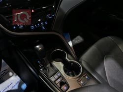 تۆیۆتا کامری